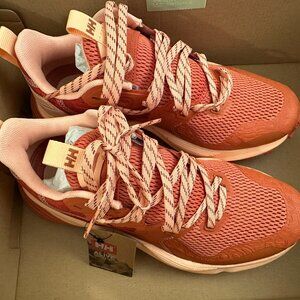 Helly Hansen Women's W Falcon Tr Trainers  US7 new with tag
